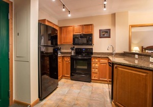 Condo ∙ 2 bedrooms ∙ 6 guests