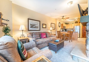 Condo in River Run Village, Slope Views, Private Balcony w/Outdoor Seating!
