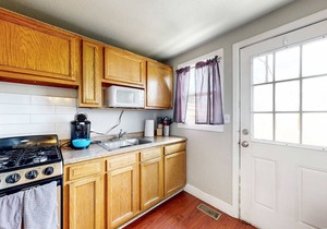 Cool Stay Near Rapids Stadium Ideal for Sports Fans!