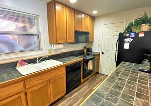 Cozy and Charming Condo with Mountain Views, Just 1 Mile to Purgatory Ski Resort