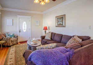 Cozy Cottage Retreat Near Downtown Colorado Springs