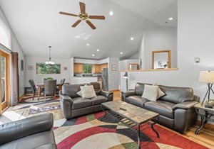 Cutty Sark Court #2 3BR Mountain Views townhouse
