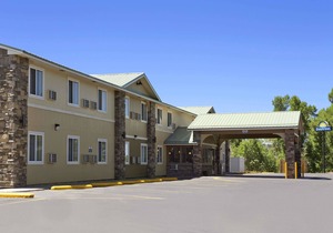 Days Inn & Suites by Wyndham Gunnison