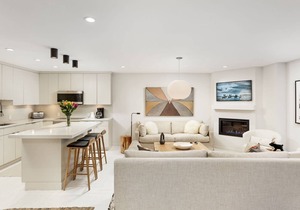 Distinctive Snowmass Shadowbrook Condo. Mountain View! Pool/Hot Tub, Bonus Sleeping Den, FP, Balcony