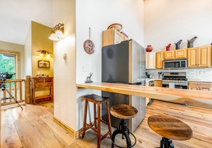 Dog-Friendly, Mountain View Townhome w/Private Hot Tub, Fireplace & Laundry