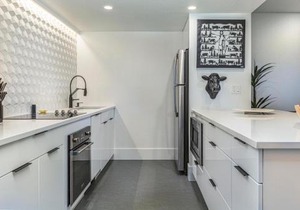 East Rim Unit D23