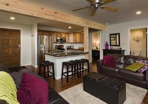 East Rim Unit C11
