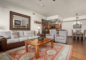 Emerald Lodge 5107 - Private Hot Tub, Outdoor Fireplace, Pools, A/C, Year Round Free Bus