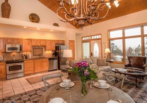 Enchanting condo with fireplace, patio, and private hot tub!