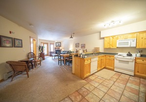 Enjoy the mountain views from the hot tub!