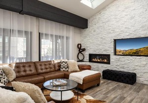 Enzian - CoralTree Residence Collection