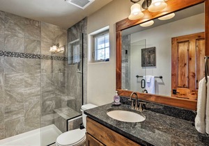 Evolve | Winter Park Condo w/ Hot Tub & Mtn Views!