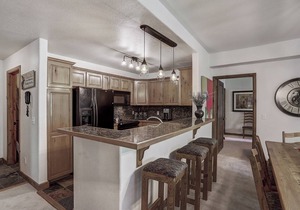 Experience ski in/out cozy mountain living at Tyra Riverbend 213!