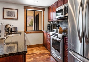 Fallridge 205 - Bright Three Bedroom