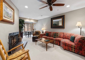Fallridge 220 - Bright Two Bedroom