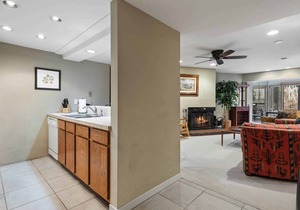 Fallridge 220 - Bright Two Bedroom