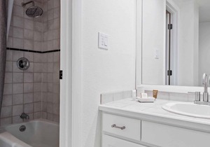 Fallridge 403 - Inviting Two Bedroom