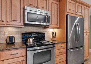 Fallridge 415 - Bright Two Bedroom