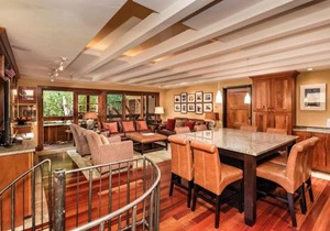 Fasching Haus Unit 10, Condo w/Private Deck, Great Views, 2 Blocks to Downtown Aspen