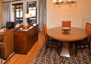 Free Lift tickets! Ski-in, Ski-Out, w/ Game Room, Hot Tubs. Timbers BG