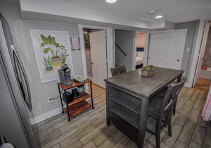 Fun and Affordable Dual Bedroom Lower Unit in Vibrant Denver