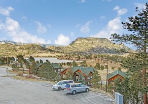 Hallett Peak 101 - 2 Br Condo with Fireplace - Lake/Mountain Views!