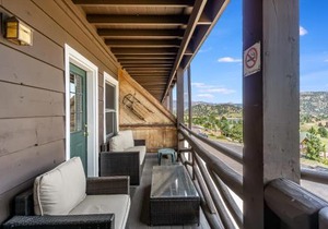 Hallett Peak 101 Condo
