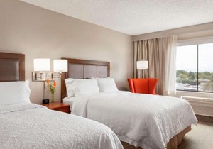 Hampton Inn & Suites Denver-Cherry Creek