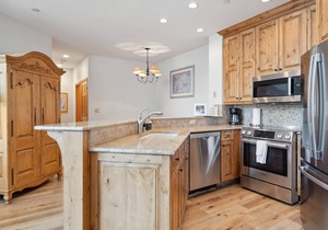 Highlands Lodge 406 - 3 Bedroom Residence