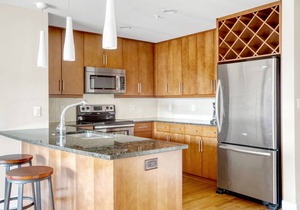 Hip Cherry Creek 2BR w/ Gym & Theater, near Pulaski Park, by Blueground