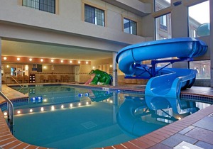 Holiday Inn Express Hotel & Suites Longmont