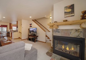 Hot Tub | Downtown Location | Free Shuttle to Resort