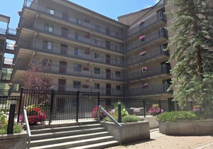 In the heart of Vail 2 bed 2 bathroom whole condo