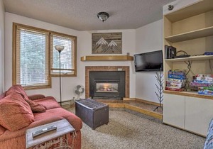 Iron Horse Studio with Resort Amenities Walk to WP!