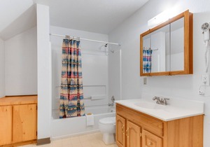 King Room with Kitchen at Dolores Mountain Inn