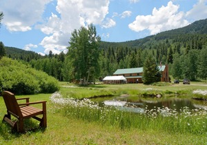 King Suite : Beyul Retreat