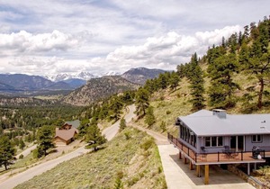 Kintzle Vacation Home at Windcliff by RedAwning