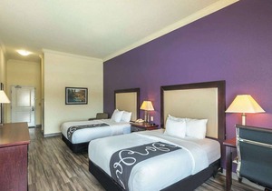 La Quinta Inn & Suites by Wyndham Loveland