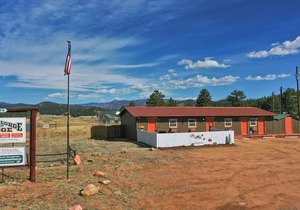 Lake George Lodge Unit 4