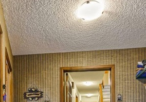 Large Beautiful Townhome, Private Hot Tub, On Shuttle Route, In Town, WIFI