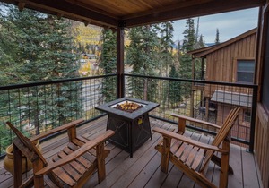 Largest Black Bear Townhome - Ping Pong Table - on Demand Ski Shuttle