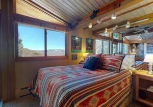 Laurelwood Condominiums 111