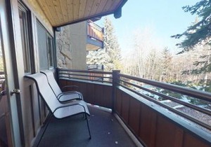 Laurelwood Condominiums 304