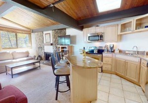 Laurelwood Condominiums 311
