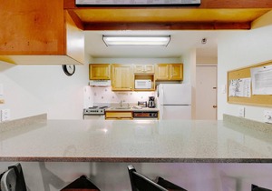 Lichenhearth Condominiums | EL08