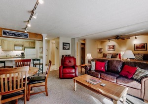 Lichenhearth Condominiums | EL08