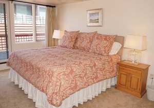 Location! Location! Location! Outstanding Views of Ajax (203040-6863)