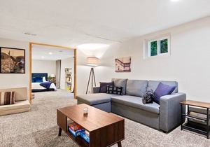 Loftium | Adorable Congress Park Suite!