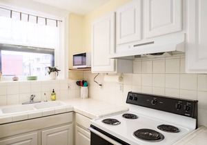 Lovely monthly rental in heart of Cap Hill!