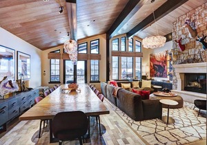 Luxurious Chalet with Private Elevator